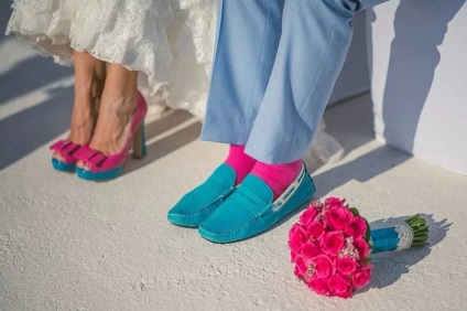 Raspberry esküvő, divatos, friss és élénk