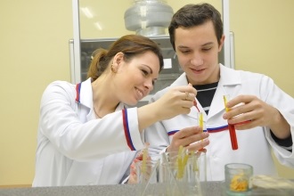 Orvosi Biokémiai képzés, a szakma és akik
