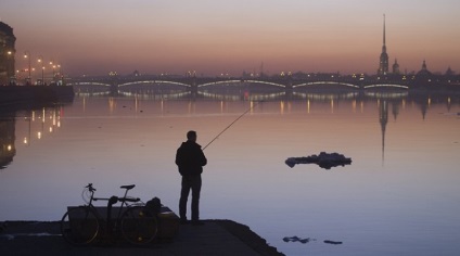 Jellemzők halászati ​​Szentpéterváron a Néva