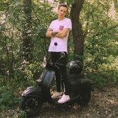 Pasha Bumchik életrajz, fotók, YouTube-csatorna, VC, Instagram, hány évig (pasa) Pasha Bumchik életrajz, fotók, YouTube-csatorna, VC, Instagram, hogy hány éves
