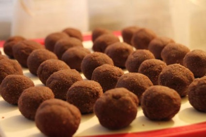 Burgonya torta Cookie sűrített tejjel otthon - egy klasszikus recept, fotó, videó (sűrített tej) Burgonya torta Cookie sűrített tejjel otthon - egy klasszikus recept, fotó, videó