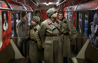 Vonat töredékei képek festmények orosz festészet kezdődött a moszkvai metró - Budapest (orosz) Vonat töredékei képek festmények orosz festészet kezdődött a moszkvai metró - Budapest