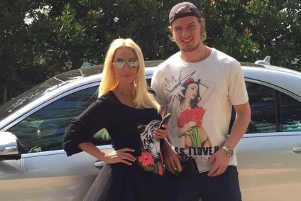 Bukó Lera Kudryavtseva elhagyta a férje, miután árulás - Élet hírek