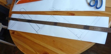 Néhány lépésre a laminált létrát egy vidéki házban a kezüket mik az előnyei a célba (a) Néhány lépésre a laminált létrát egy vidéki házban a kezüket mik az előnyei a célba