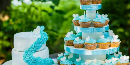 Esküvői torta cupcakes