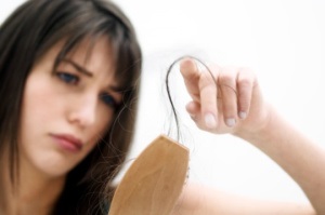 Hair esik gyömbér segít megbirkózni ezzel a problémával! Lépés az egészség