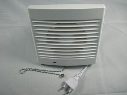 Szagelszívó a WC tippekkel és ventilátorral (ventilátor) Szagelszívó a WC ventilátor tippek és funkciók