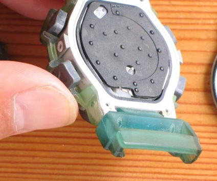 Az akkumulátor cseréje g-shock, lépésről lépésre, hogy cserélje ki az akkumulátort a G-Shock órák