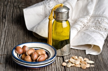 Argan olaj előnyeit, a használata a haj és bőr (használat) Argan olaj előnyeit, a használata a haj és bőr