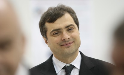 Szekrény Vladislav Surkov adta elgondolkodtató bloggerek
