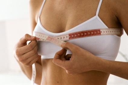 Hogyan lehet gyorsan és megfelelően fújja nők vállára súlyzók