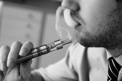 Hogyan kell használni az elektronikus cigaretta (e-cigaretta) Hogyan kell használni az e-cigaretta