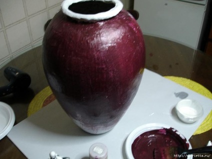 Hogyan készítsünk egy váza ki papírmasé kezük