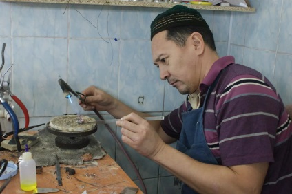 Hogy hagyományos kazah ékszerek (fotó)