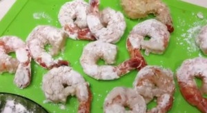 Garnélarák tésztában receptek (ütő) Prawns tésztában receptek