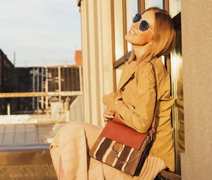 Ksenia Sobchak, elhagyta a házat, női magazin Dzhuli El (Xenia) Ksenia Sobchak, elhagyta a házat, női magazin Dzhuli El