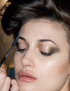 Divat - speciális effektusok - teszi (műszempillák) Divat - speciális effektusok - make-up