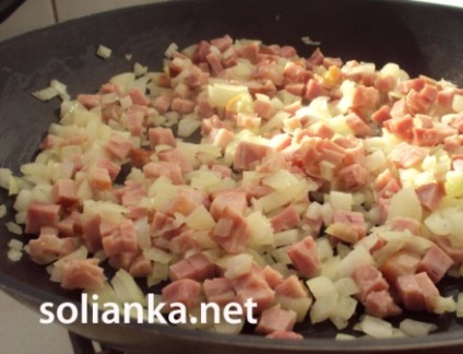 Sárgarépa és zöldborsó francia (borsó) Sárgarépa és zöldborsó francia
