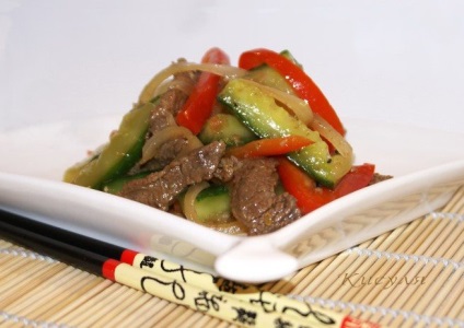 Uborka koreai hús (uborka) Uborka koreai hússal