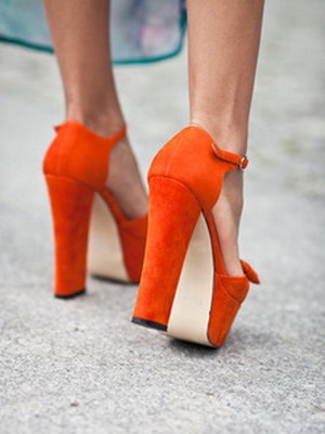 Narancssárga cipő fotók és mit vegyek