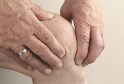 Miért fáj a térd és a láb alatti közös okok fáj a nők, a kezelés