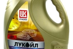 Mennyi olajat öntenek a szem (olaj) Mennyi olajat öntenek a Oka
