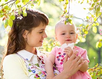 Szúnyogriasztó alatti gyermekeknek egy éves, vagy annál idősebb, és a hagyományos rovarriasztó „naturonik Zooglea”