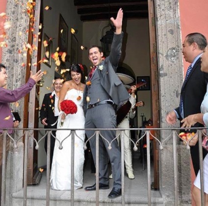 Esküvő a mexikói díszítéssel élénk színek!