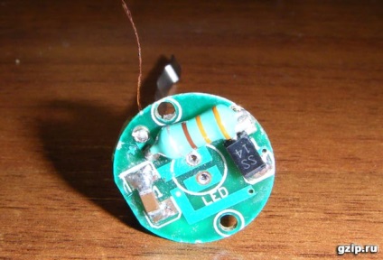 LED zseblámpa akkumulátorral (akkumulátorral) LED zseblámpa akkumulátorral