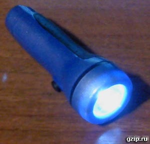 LED zseblámpa akkumulátorral (lámpa) LED zseblámpa akkumulátorral