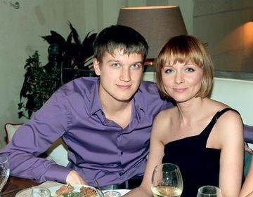 Esküvői néhány év után a házasság (utána) Esküvői néhány év után a házasság