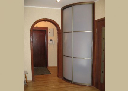 Beépített szekrény folyosón - ez kényelmes és egyszerű, online magazin bútorok