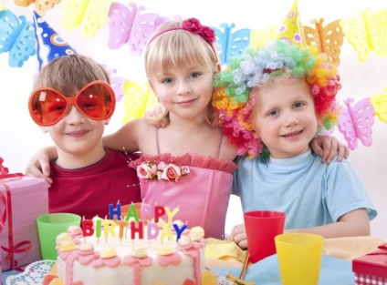 Sok szerencsét a születése napjától (születés) Egy jó jel a szülinapomra