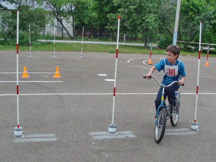 Biztonsági Wheel - iskolai szakaszban a verseny - képzés 5 - site testnevelők (kerék) Biztonsági Wheel - iskolai szakaszban a verseny - képzés 5 - site testnevelők