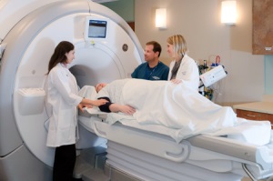 Mi jobb röntgen- vagy MRI a gerinc MRI eltér a röntgen a gerinc
