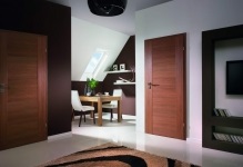 Színes ajtók és a padló egy belső fotó kombinálva laminált padló, hogyan kell kiválasztani a belső, tippeket, hogyan