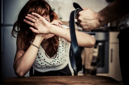 A családon belüli erőszak, hogyan kell kezelni egy zsarnok