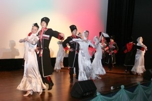 Ez a sokoldalú kozák tánc, flamenco