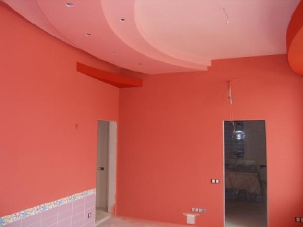 Képek a falak festettek, a lakás belső kialakítása