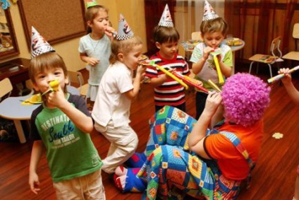 Які розваги придумати для батьків на дитячому дні народження