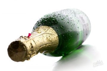Hogyan feloldása a pezsgőt - házi receptek alkohol