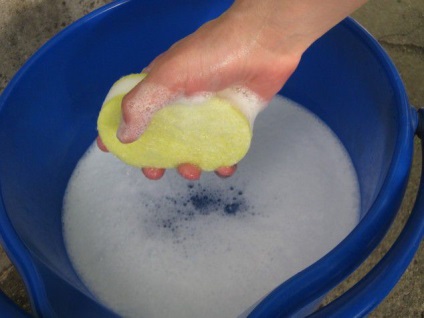 Hogyan mossa pelmets mosógépben otthon
