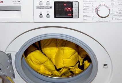 Hogyan mossa kabát otthon, kézmosó vagy gépi