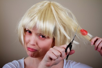 Hogyan lehet eltávolítani a gumiréteg haj top 15 leghatékonyabb módja