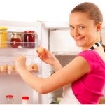 Hogyan lehet eltávolítani szag a hűtőből, egy női világot