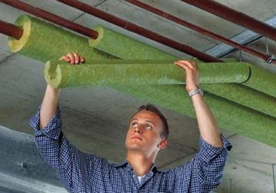 Mivel a melegvíz cső a föld, vagy a kertben terem, vagy otthon az összes cső (vízvezeték) Mivel a melegvíz cső a föld, vagy a kertben terem, vagy otthon az összes csövek