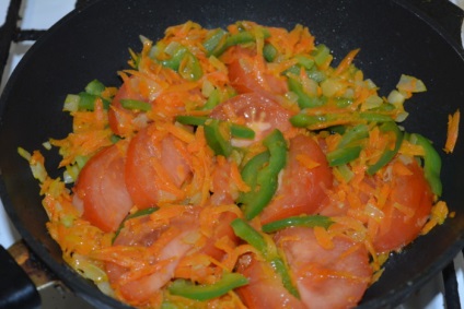 Hajdina kása rizzsel és zöldségek egy serpenyőben -, hogyan kell főzni hajdina és a rizs a köret,