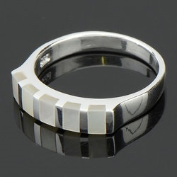 Ring, mint Kiry Naytli - blog 