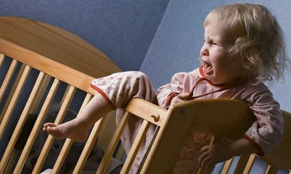 Alvászavarok gyermekeknél okoz, kezelés, gyógyszerek, homeopátia