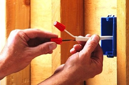 Elektromosság hétvégi ház (kapcsolók) Elektromosság vendégház